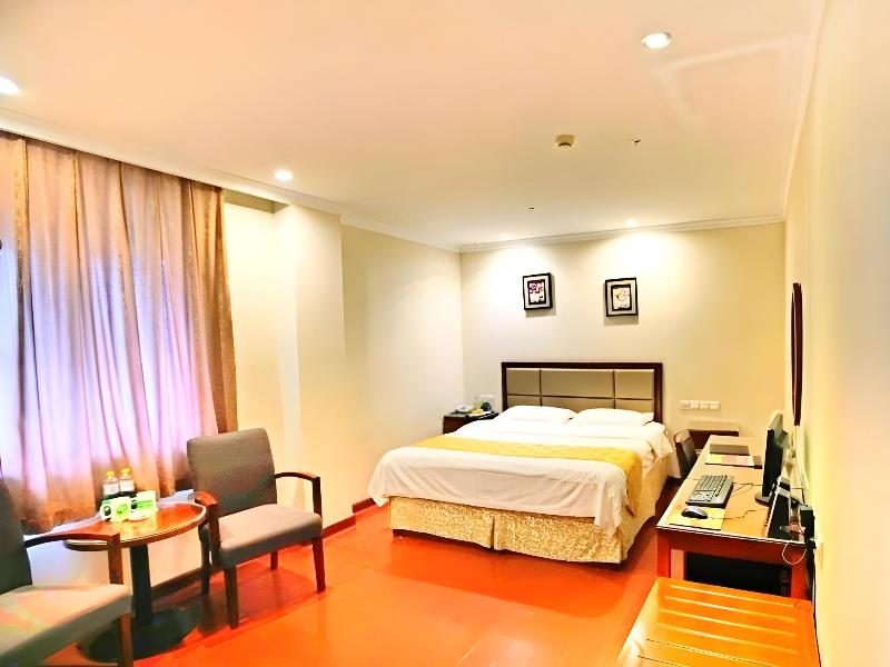 GreenTree Inn Jinan Bus Terminal image