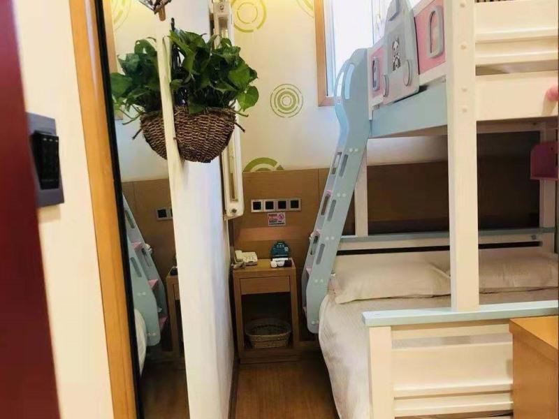 GreenTree Inn Beijing Houhai Express Hotel image