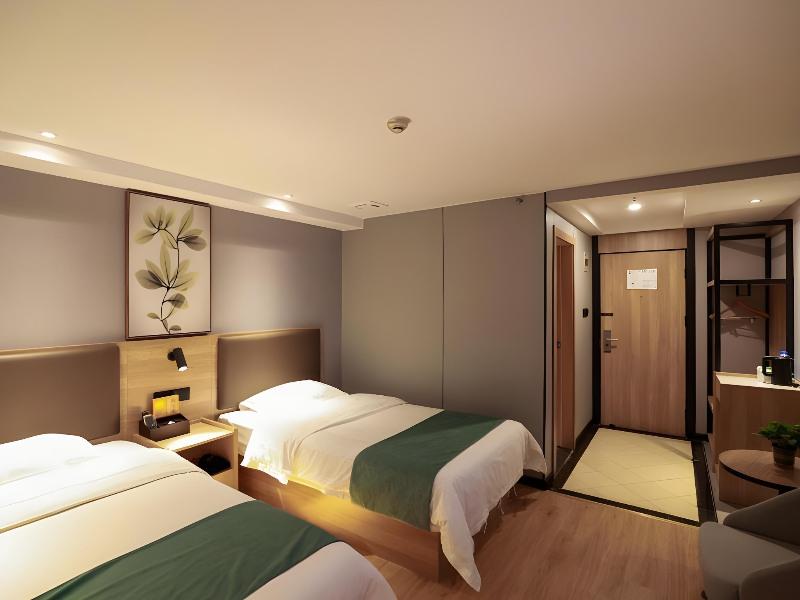 GreenTree Inn Anhui Chuzhou Wandong International image 3
