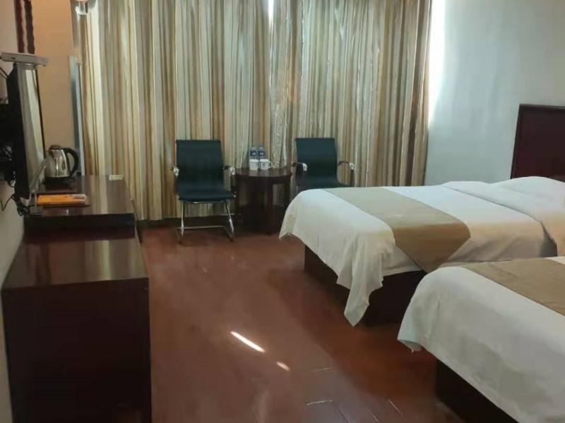 Bed room
