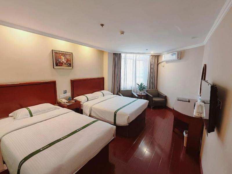 GreenTree Inn ShanDong ZiBo Flyover Business Hotel image