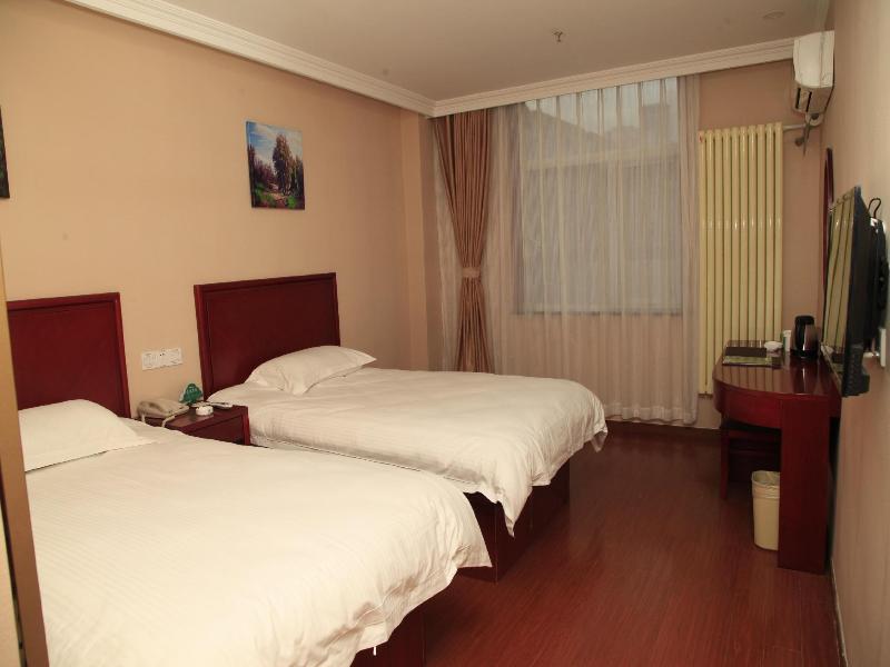 GreenTree Inn Beijing Yanqing Gaota Rd Express image