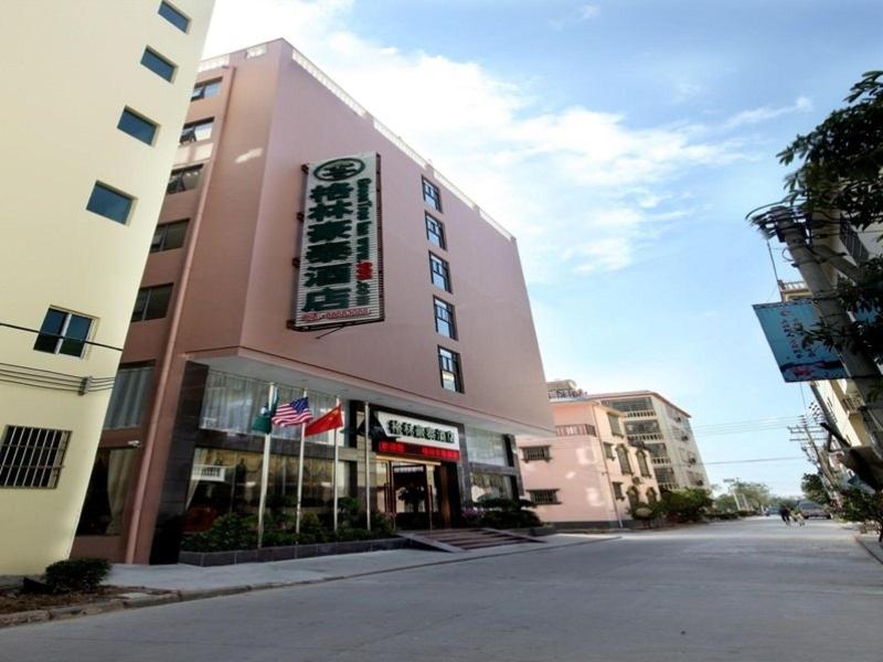 GreenTree Inn YaLongWan YingBin Ave JiYang image
