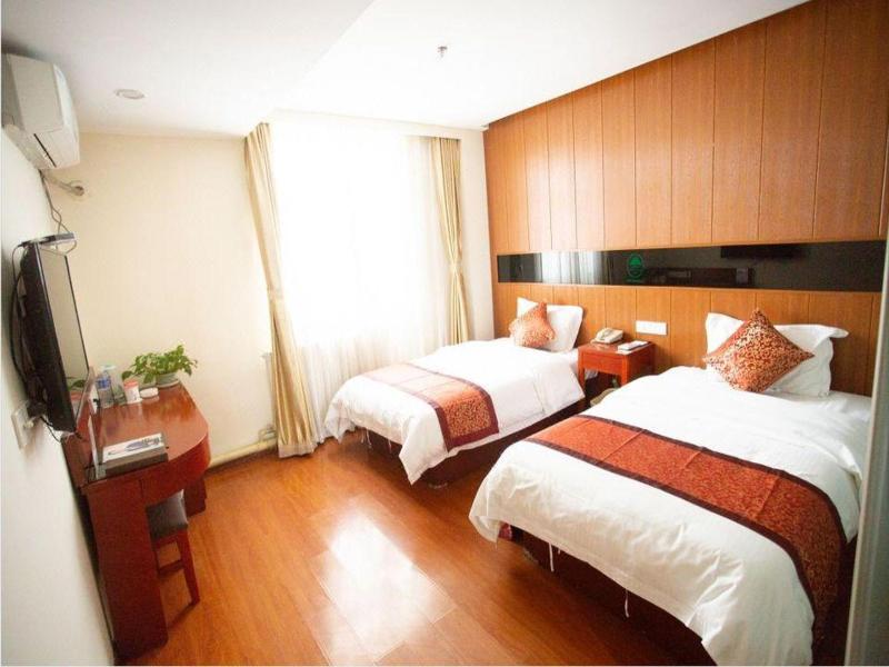 GreenTree Inn TianJin GuLou Square Express Hotel image 6