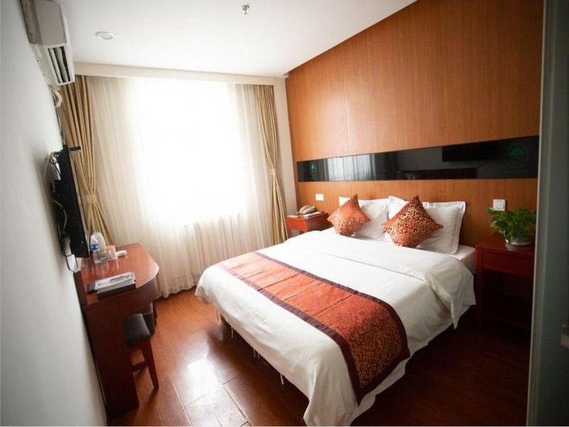 GreenTree Inn TianJin GuLou Square Express Hotel image 9