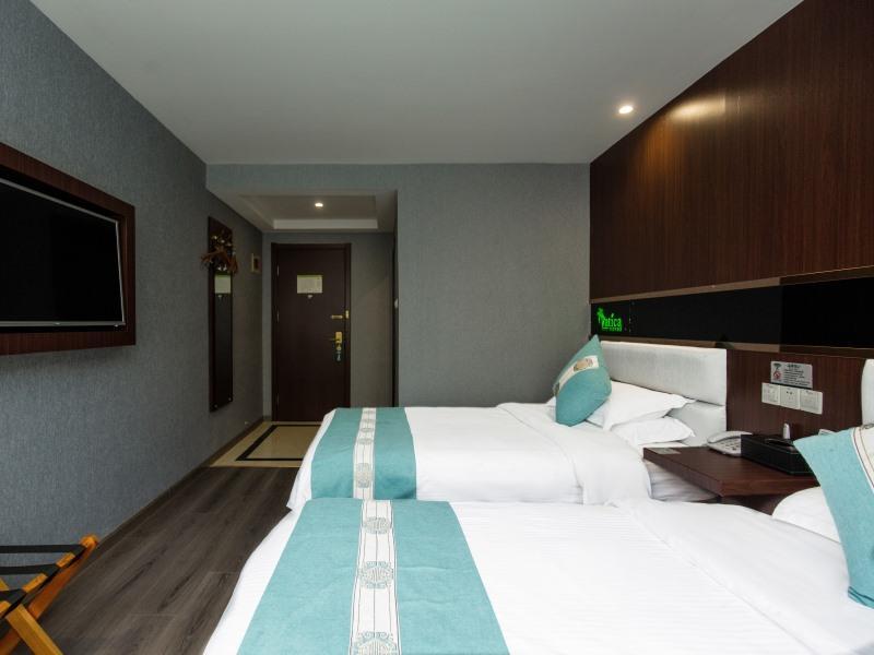 Bed room