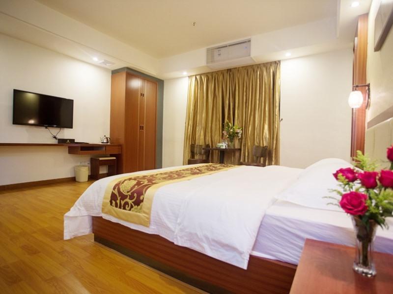 Bed room