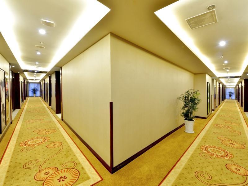 GreenTree Eastern SiChuan ZiGong Huashang Internat