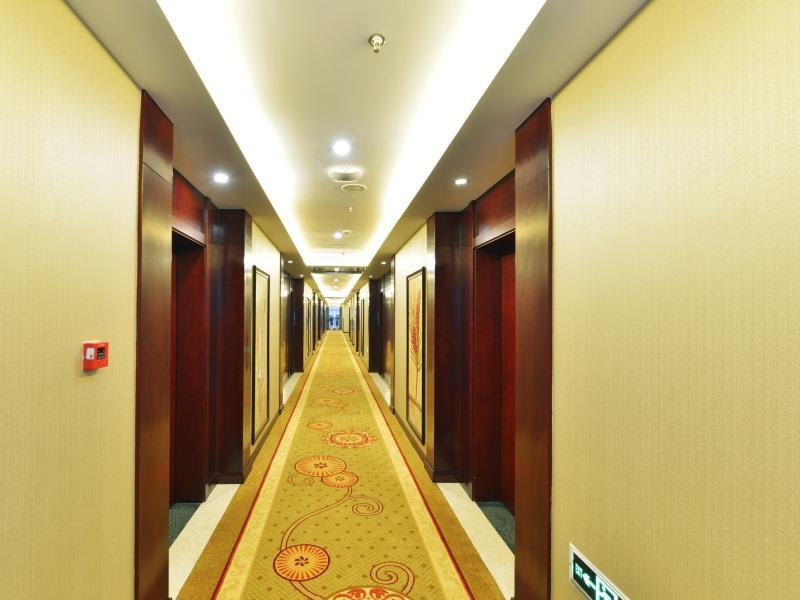 GreenTree Eastern SiChuan ZiGong Huashang Internat