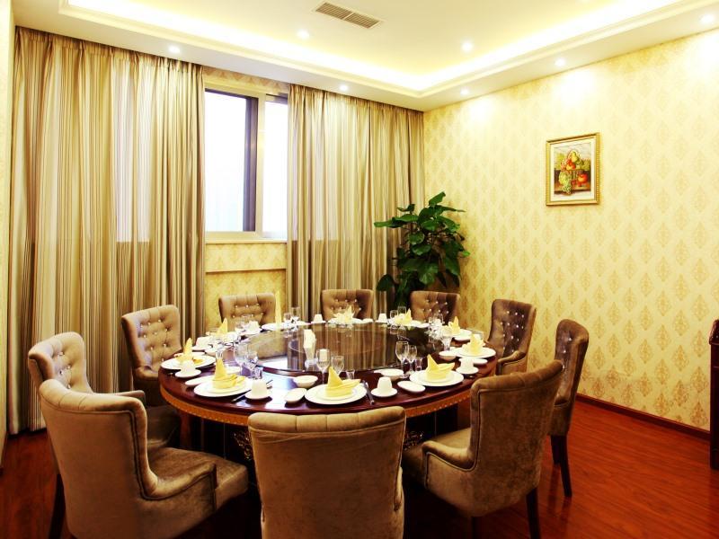 GreenTree Eastern SiChuan ZiGong Huashang Internat