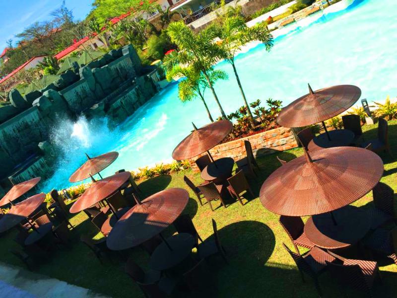Chateau Royale Hotel Resort & Spa