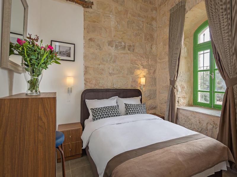 Heleni Hotel image