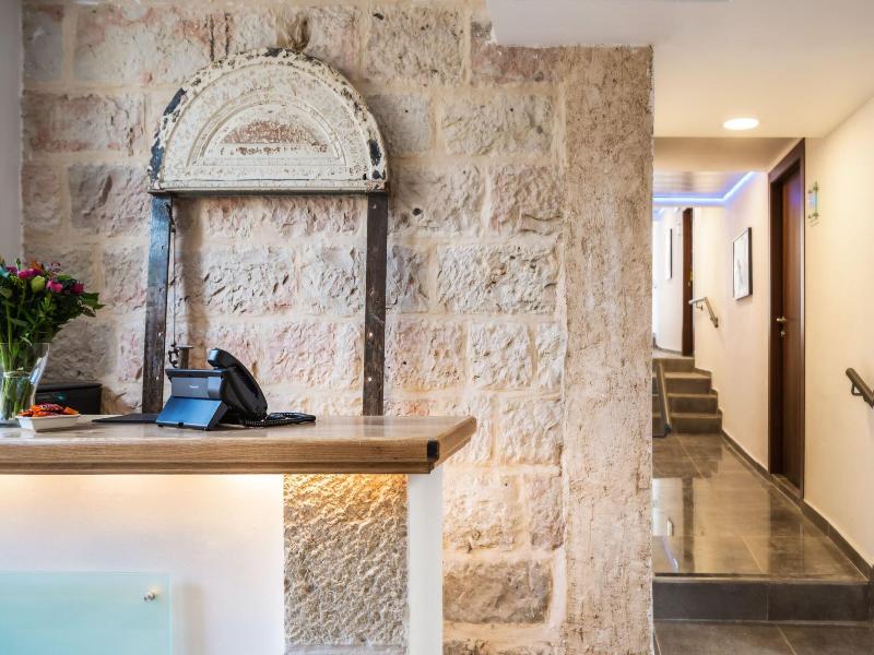 Heleni Hotel image