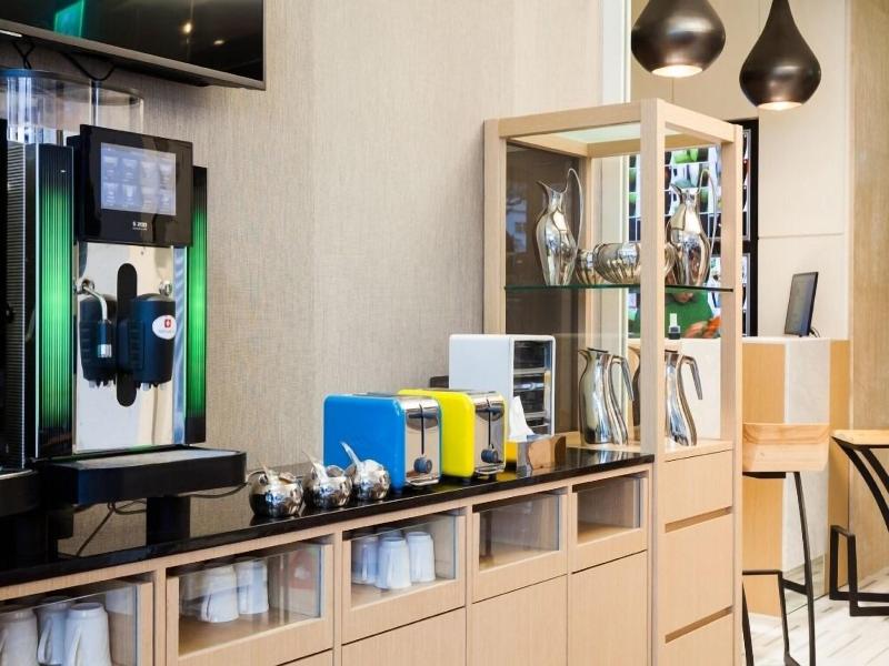 Lacle Hotel-Luzhou Taipei image