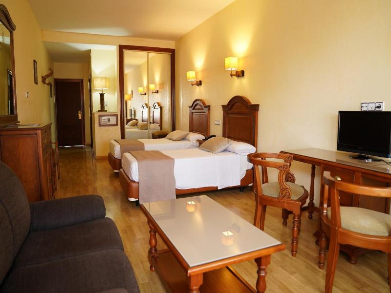 Hotel Balneario San Nicolas image