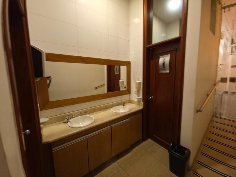 Hotel Monarca image