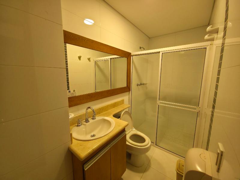Hotel Monarca image