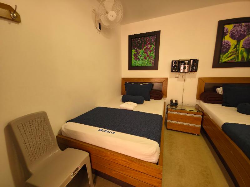Hotel Monarca image