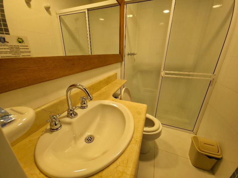 Hotel Monarca image