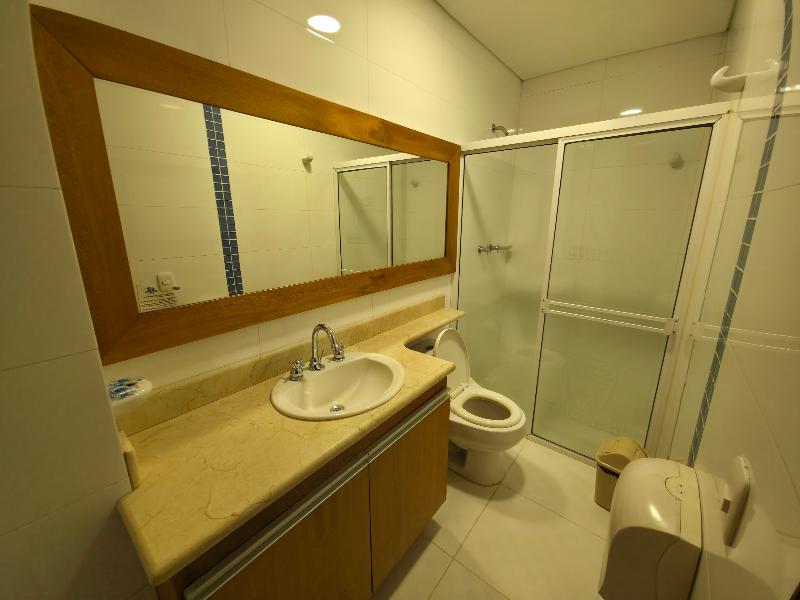 Hotel Monarca image