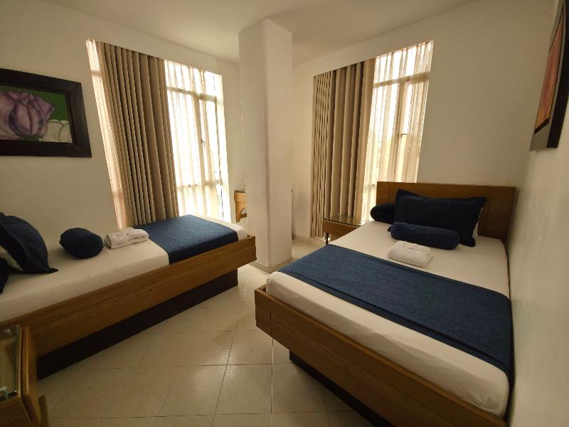 Hotel Monarca image