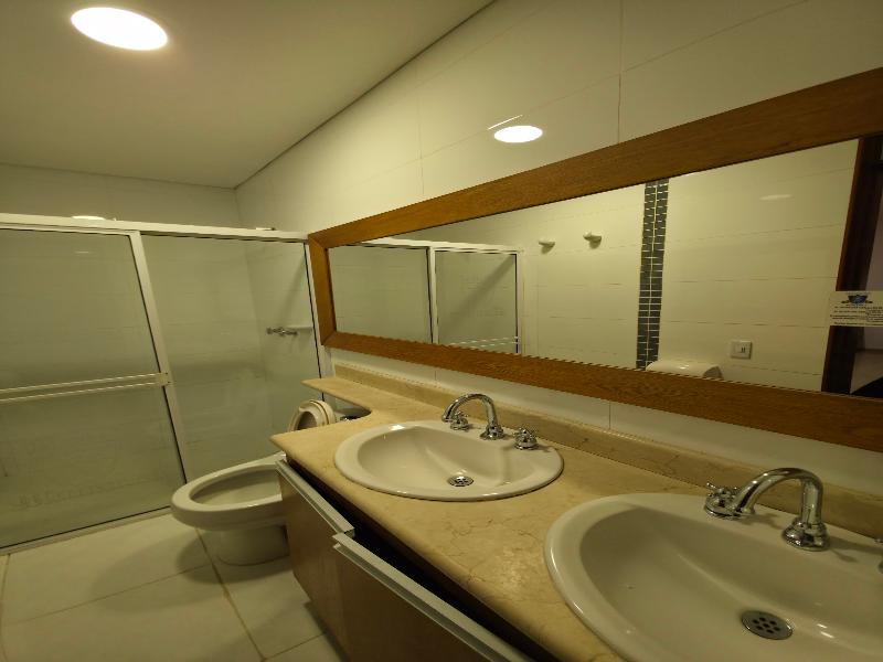 Hotel Monarca image
