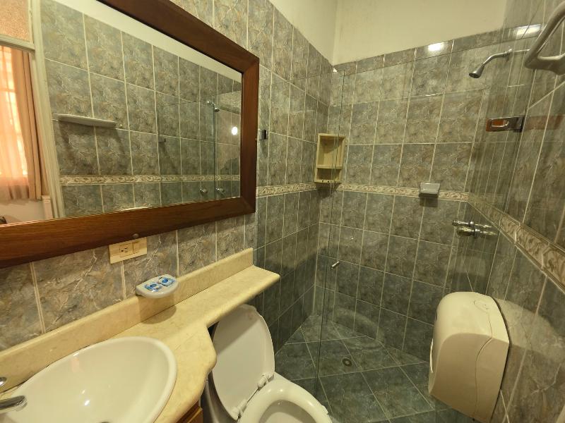 Hotel Monarca image