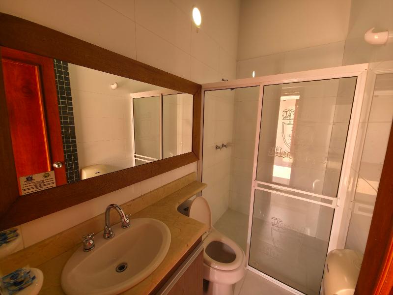 Hotel Monarca image