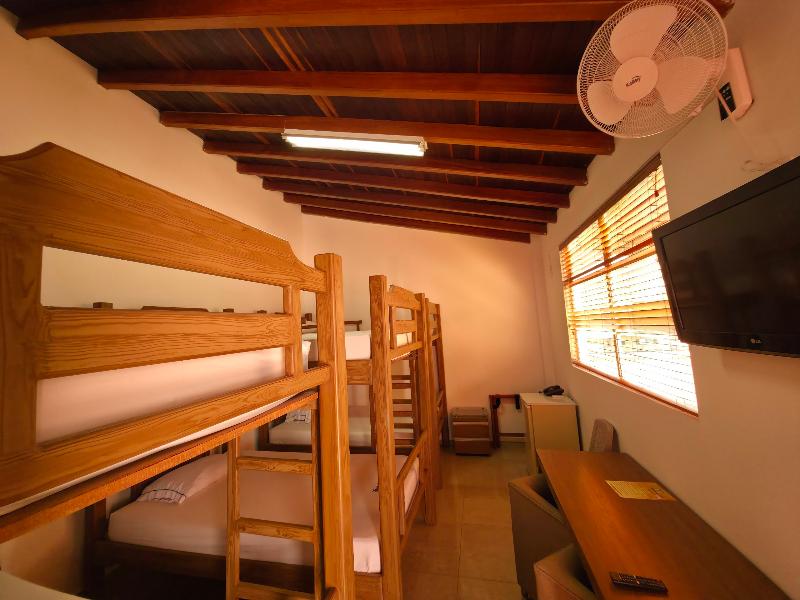 Hotel Monarca image