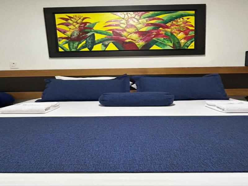 Hotel Monarca image