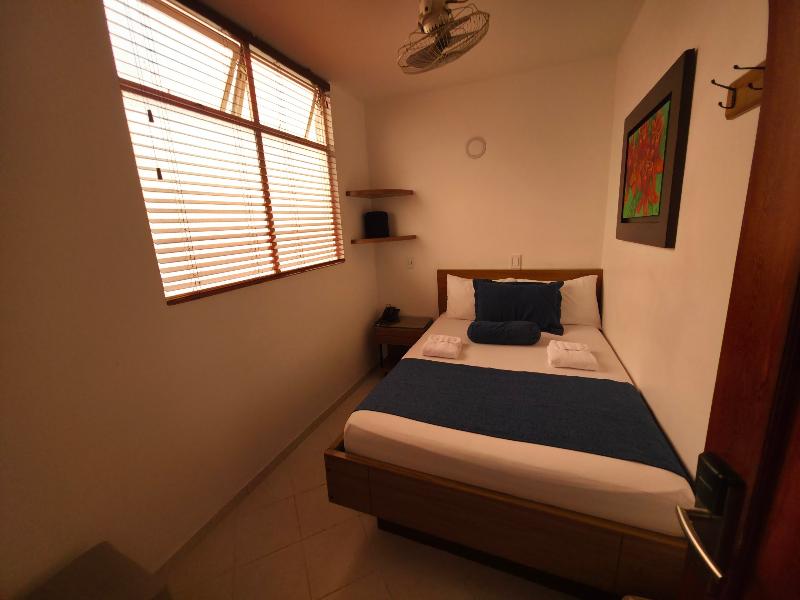 Hotel Monarca image