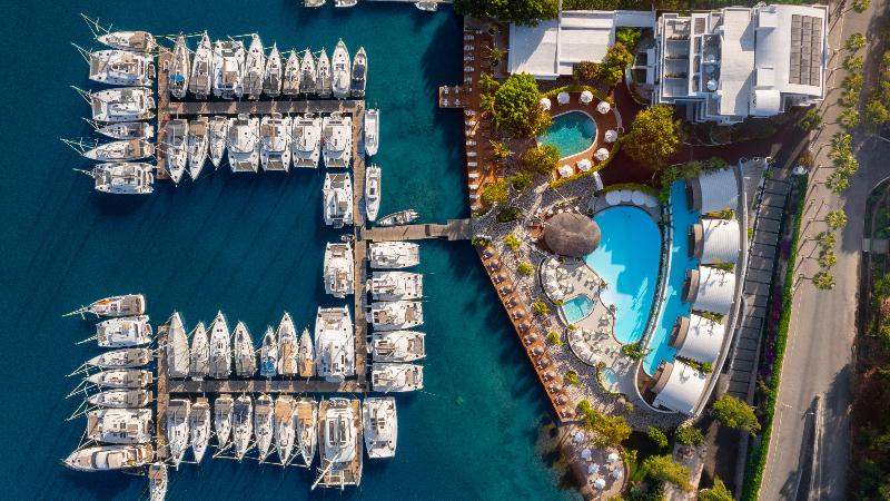 Yacht Classic Hotel image