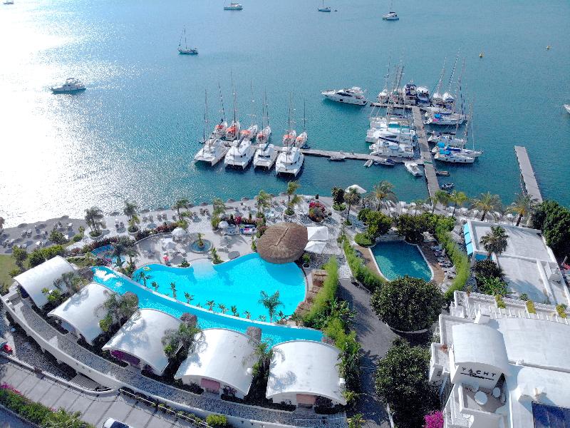 Yacht Classic Hotel image