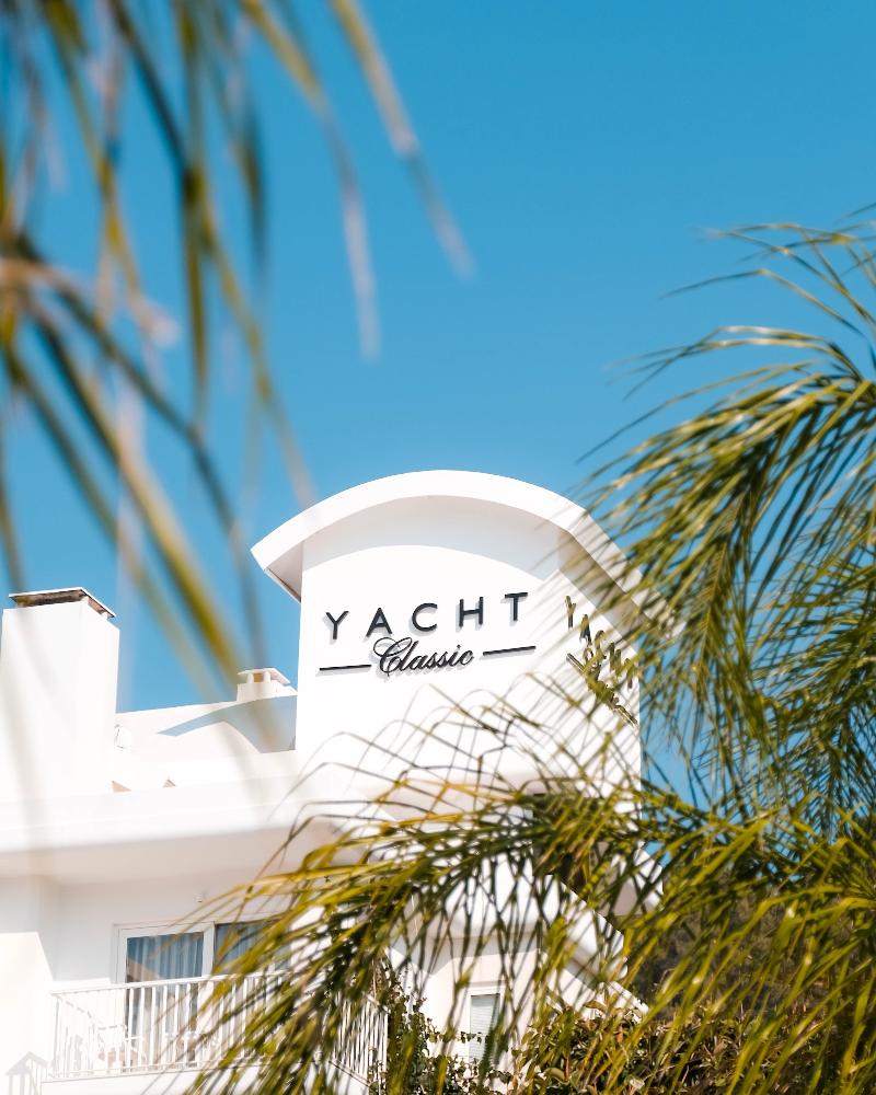 Yacht Classic Hotel image