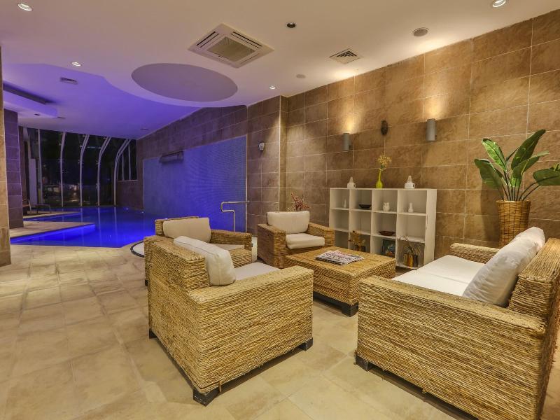 Vita Bella Resort & Spa image