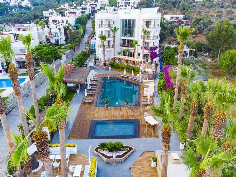 Vita Bella Resort & Spa image