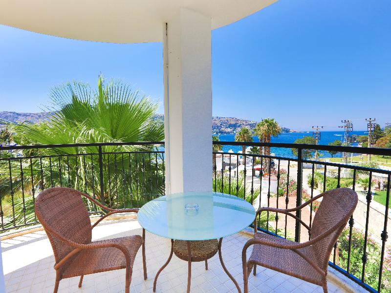 Vita Bella Resort & Spa image