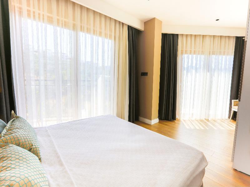 Vita Bella Resort & Spa image
