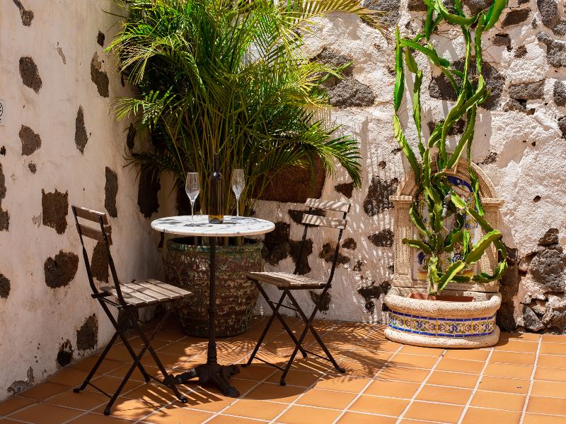 El Charco Suite image