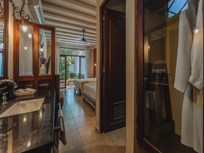 Casa Italia Luxury Guest House image