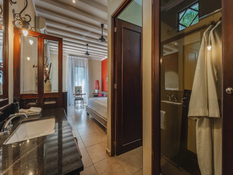 Casa Italia Luxury Guest House image
