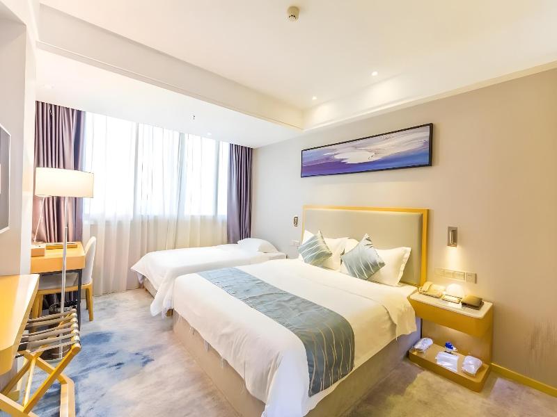Seaman Hotel image