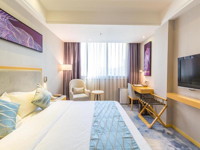 Seaman Hotel image