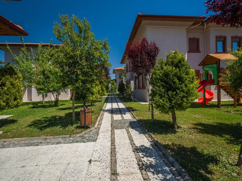 Villa Vista image