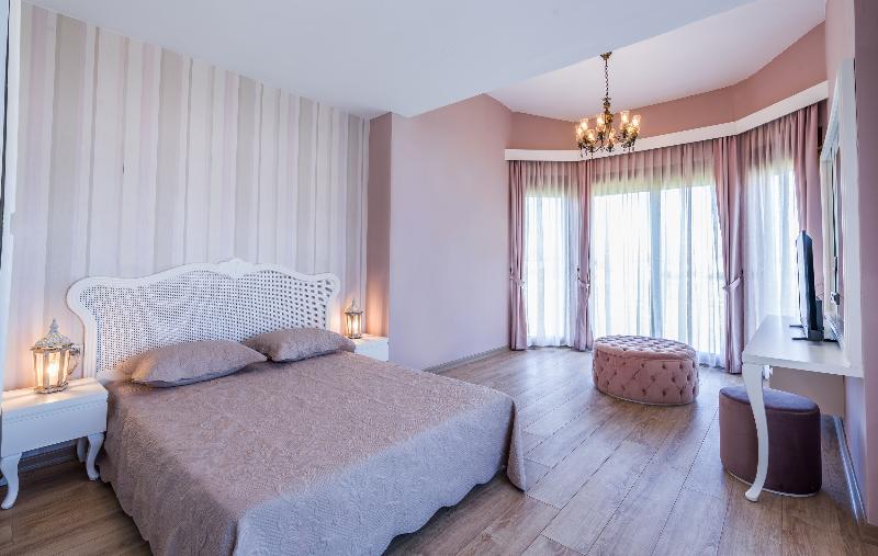 Villa Vista image