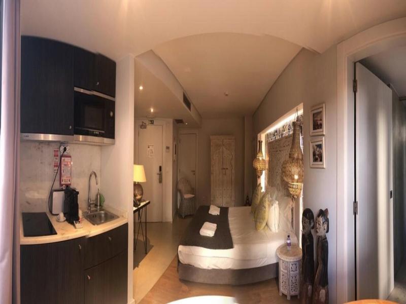 Dalma Old Town Suites image