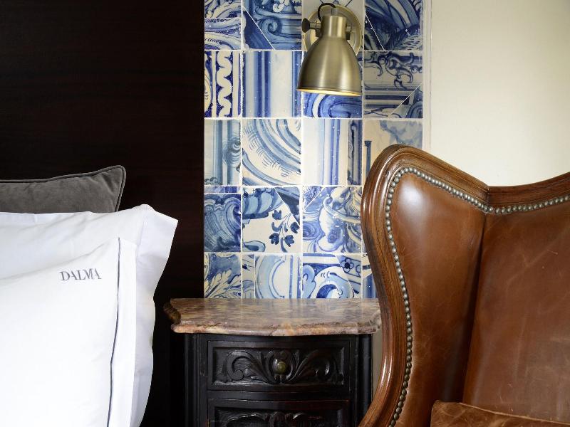 Dalma Old Town Suites image