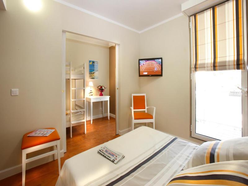 Hotel Club La Font Des Horts image