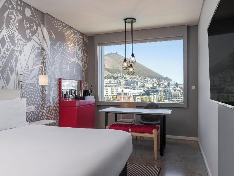 Radisson Red V&A Waterfront, Cape Town image