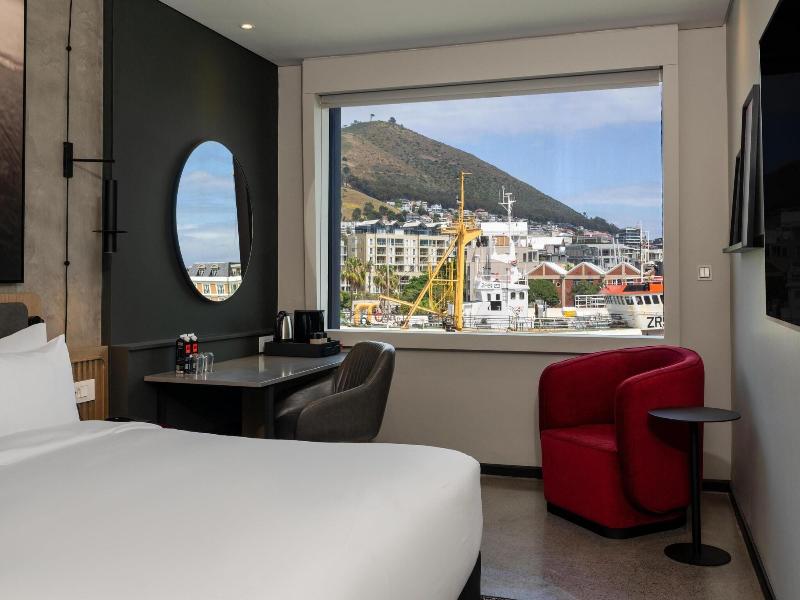 Radisson Red V&A Waterfront, Cape Town image